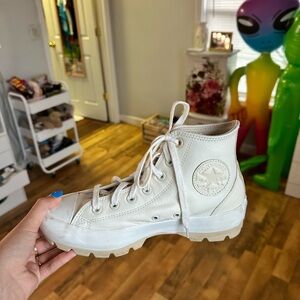 Woman’s Chuck Taylor All Star Lugged High 'Egret'
